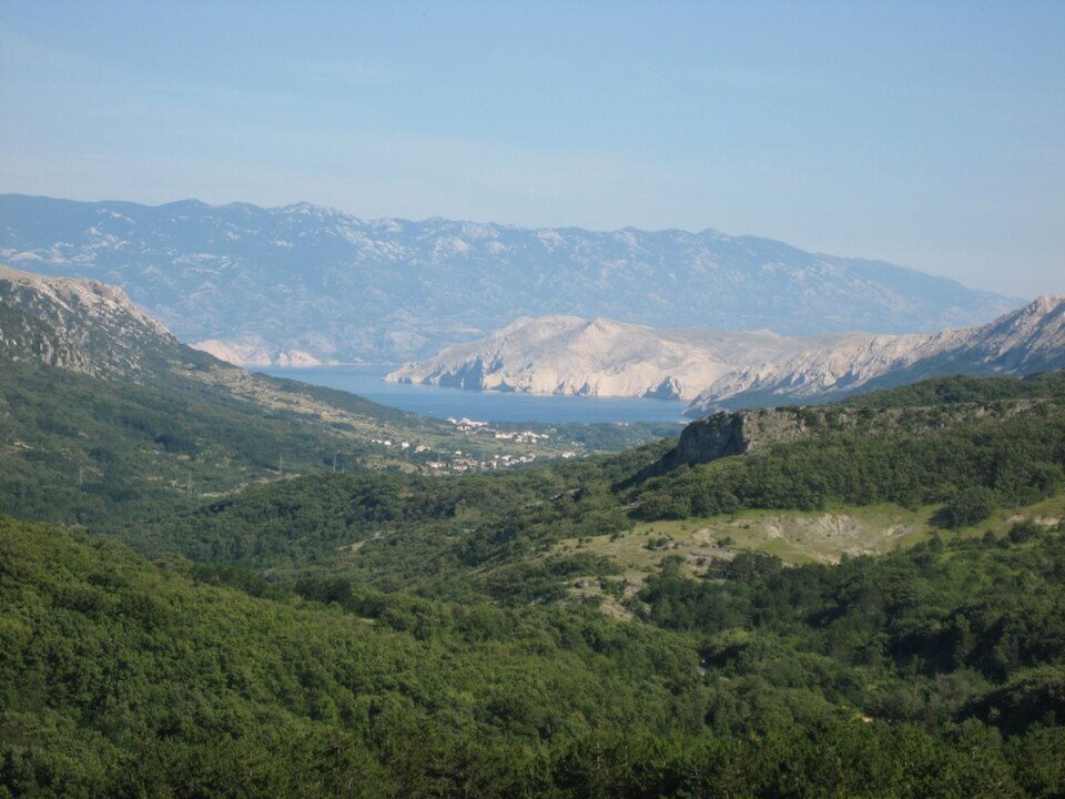 Bahía de Baška en la isla de Krk